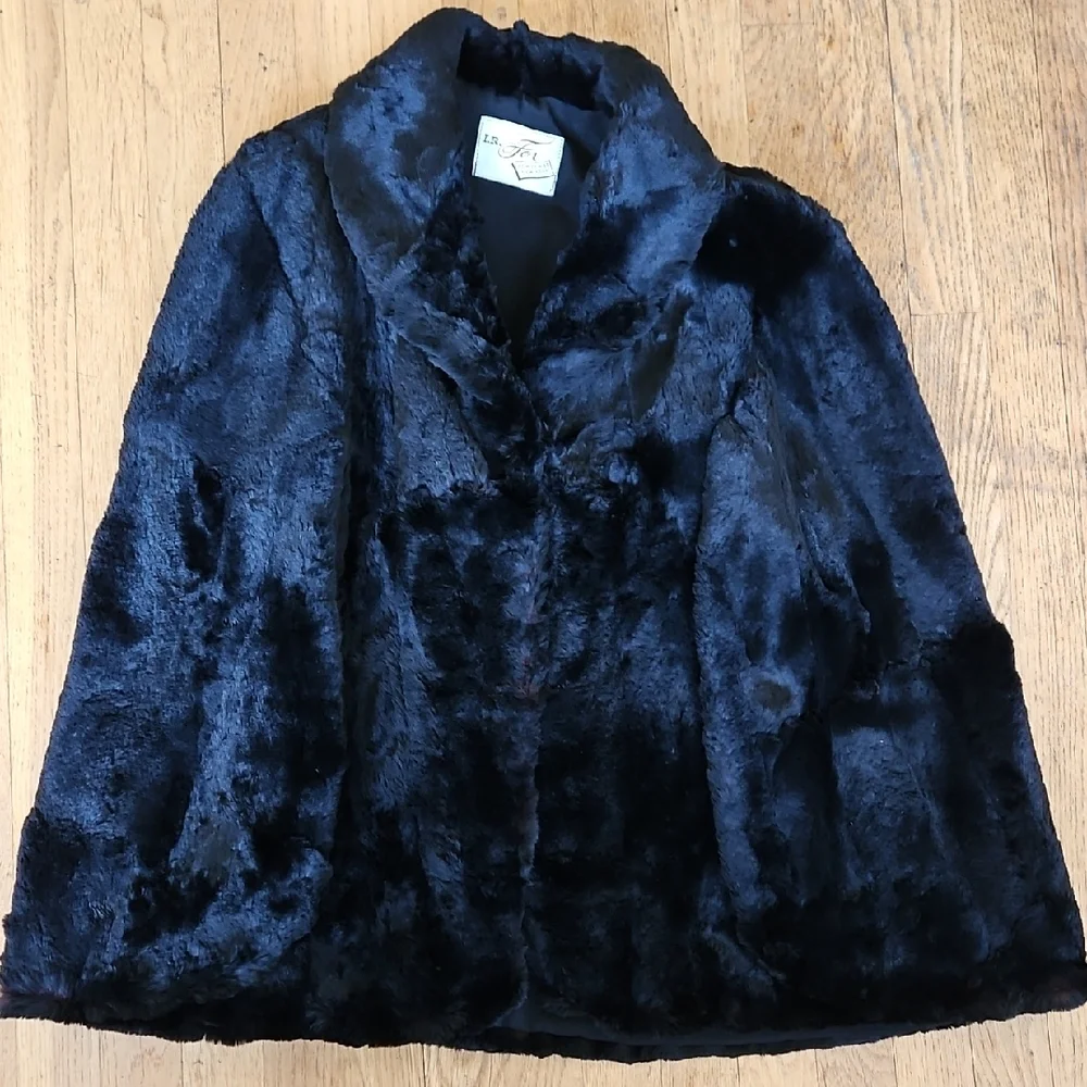 Vintage Sheared Fur Black Cape OS